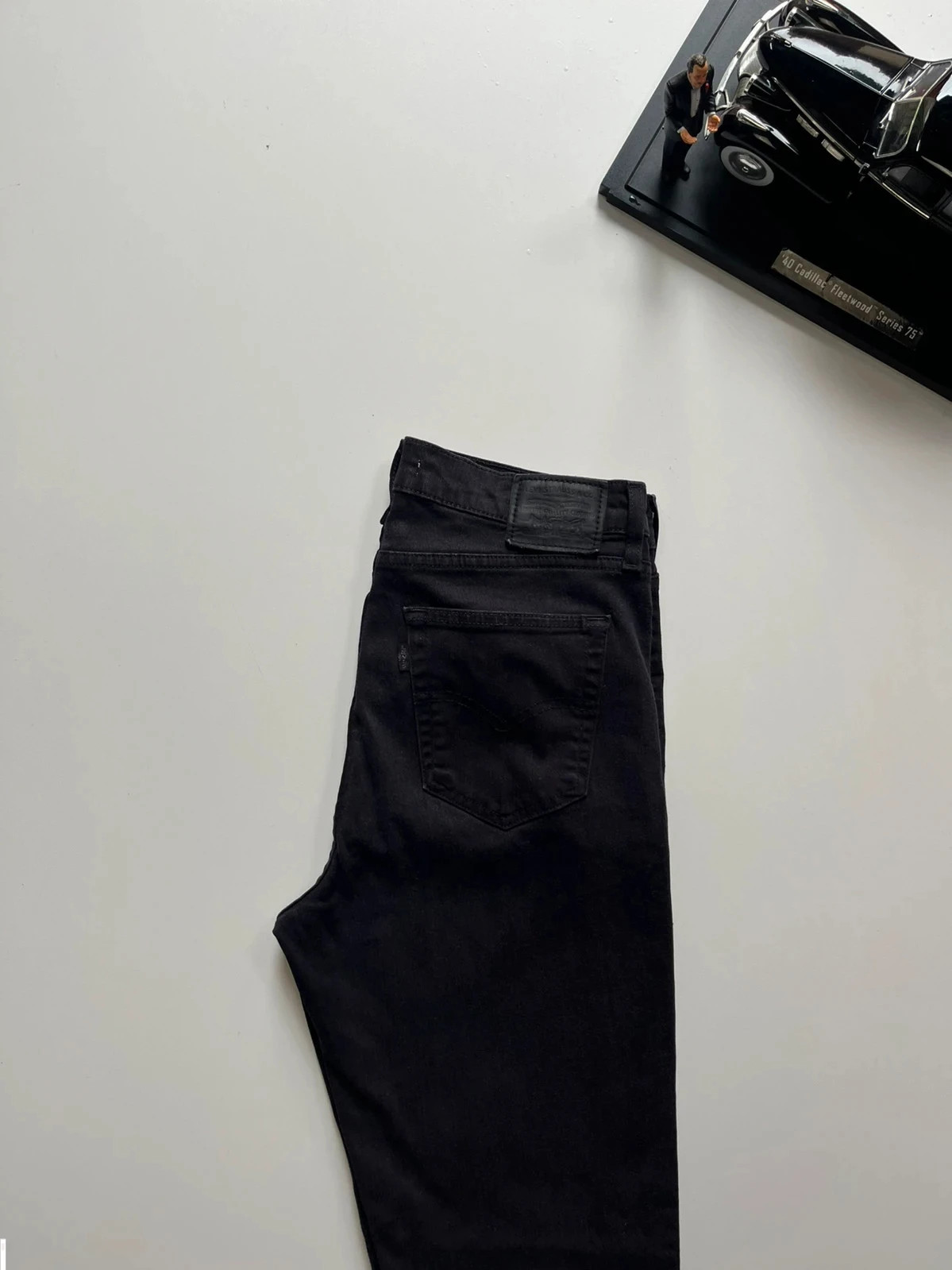 Levi’s vintage 724 hi-rise straight black stretch women’s workwear jeans UK12 W31 L29 Altered