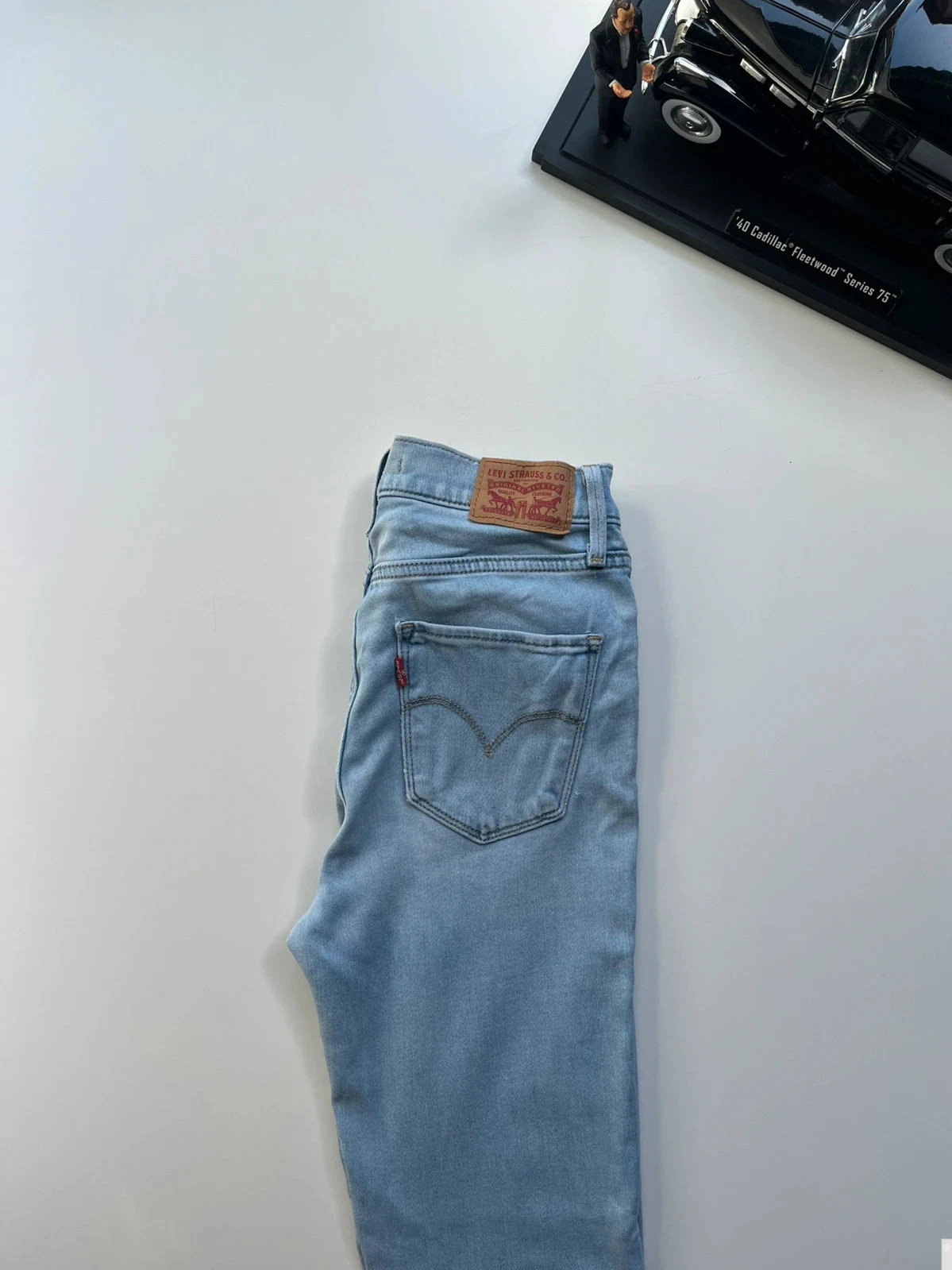 Levi’s vintage 720 high-rise super skinny stretch light blue women’s jeans UK6 W25 L30