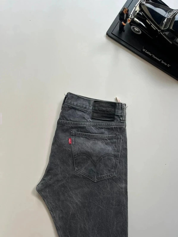 Levi’s vintage Calder taper dark grey men’s jeans W33 L31 Altered