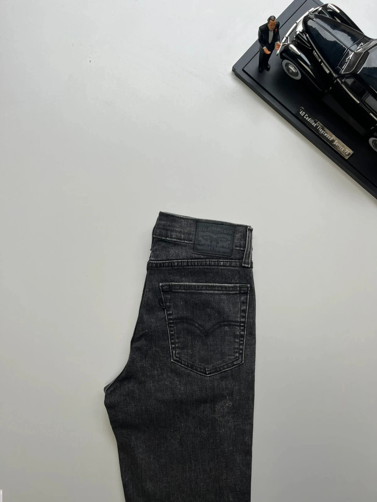 Levi’s vintage 724 hi-rise straight black/grey stretch women’s jeans UK8 W26 L30