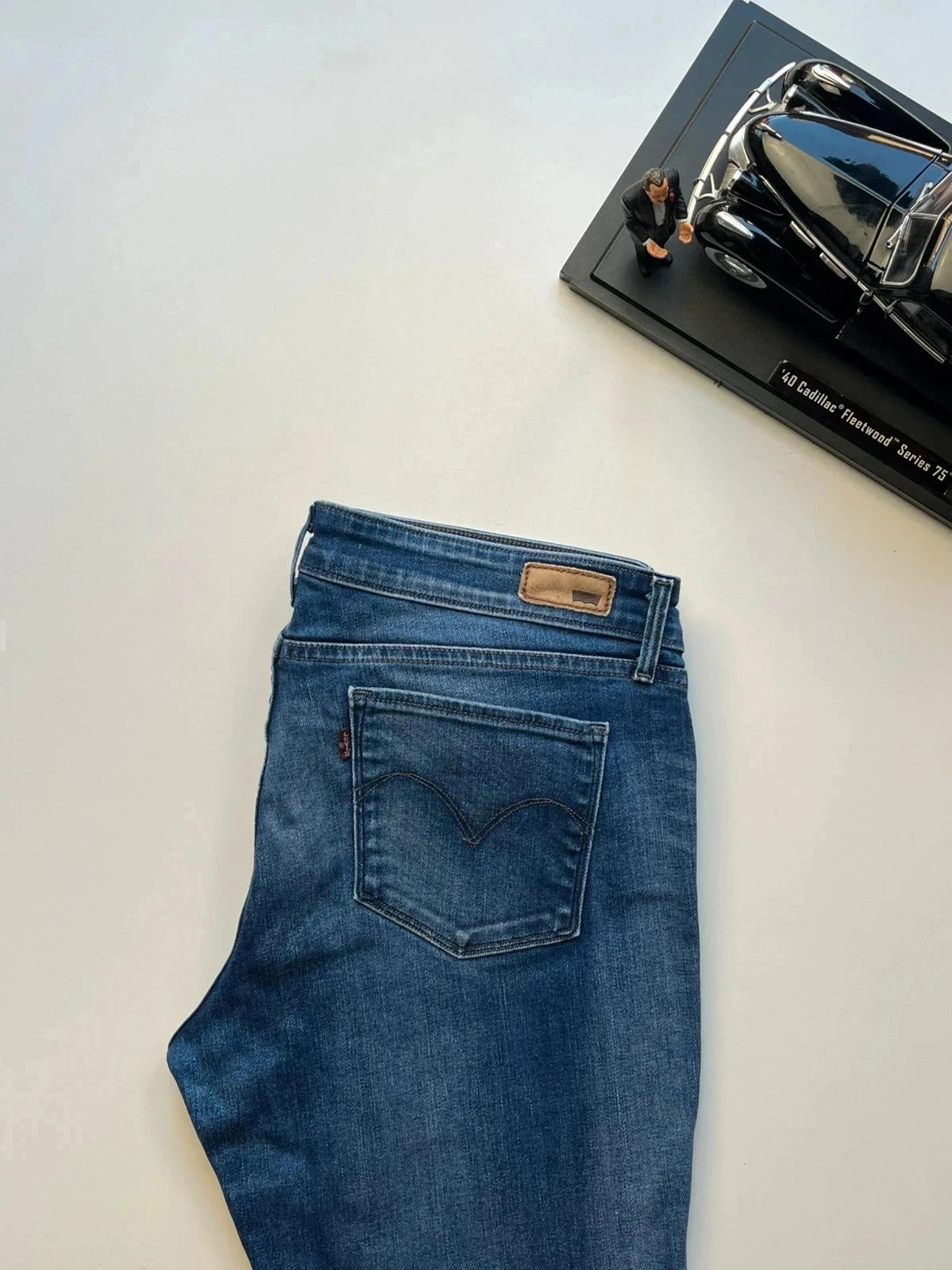 Levi’s Demi curve low rise straight leg stretch navy blue stretch women’s jeans UK14 W32 L30 altered