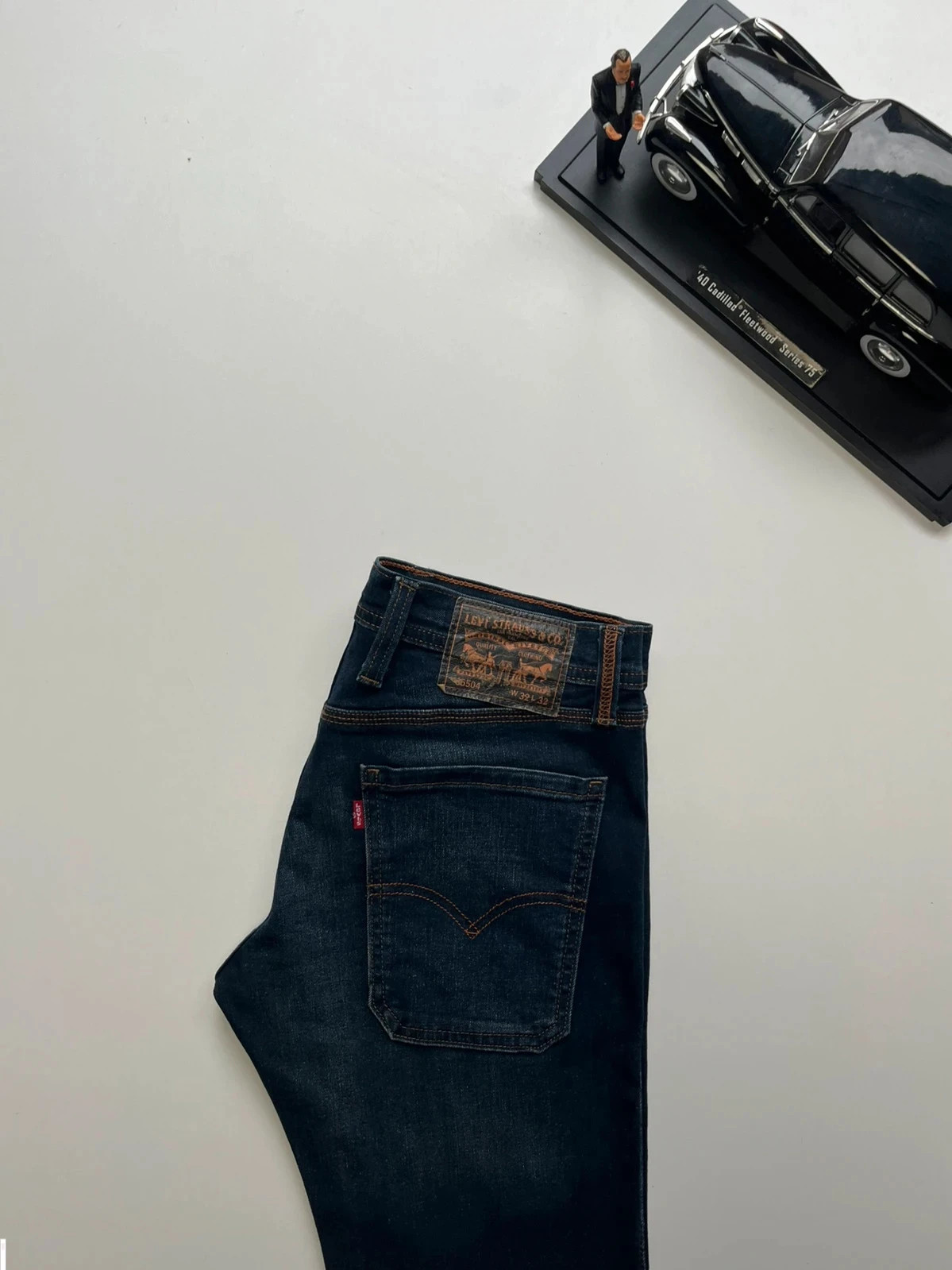 Levi’s vintage 65504 discontinued skinny straight sanfransisco orange navy men’s jeans W32 L32
