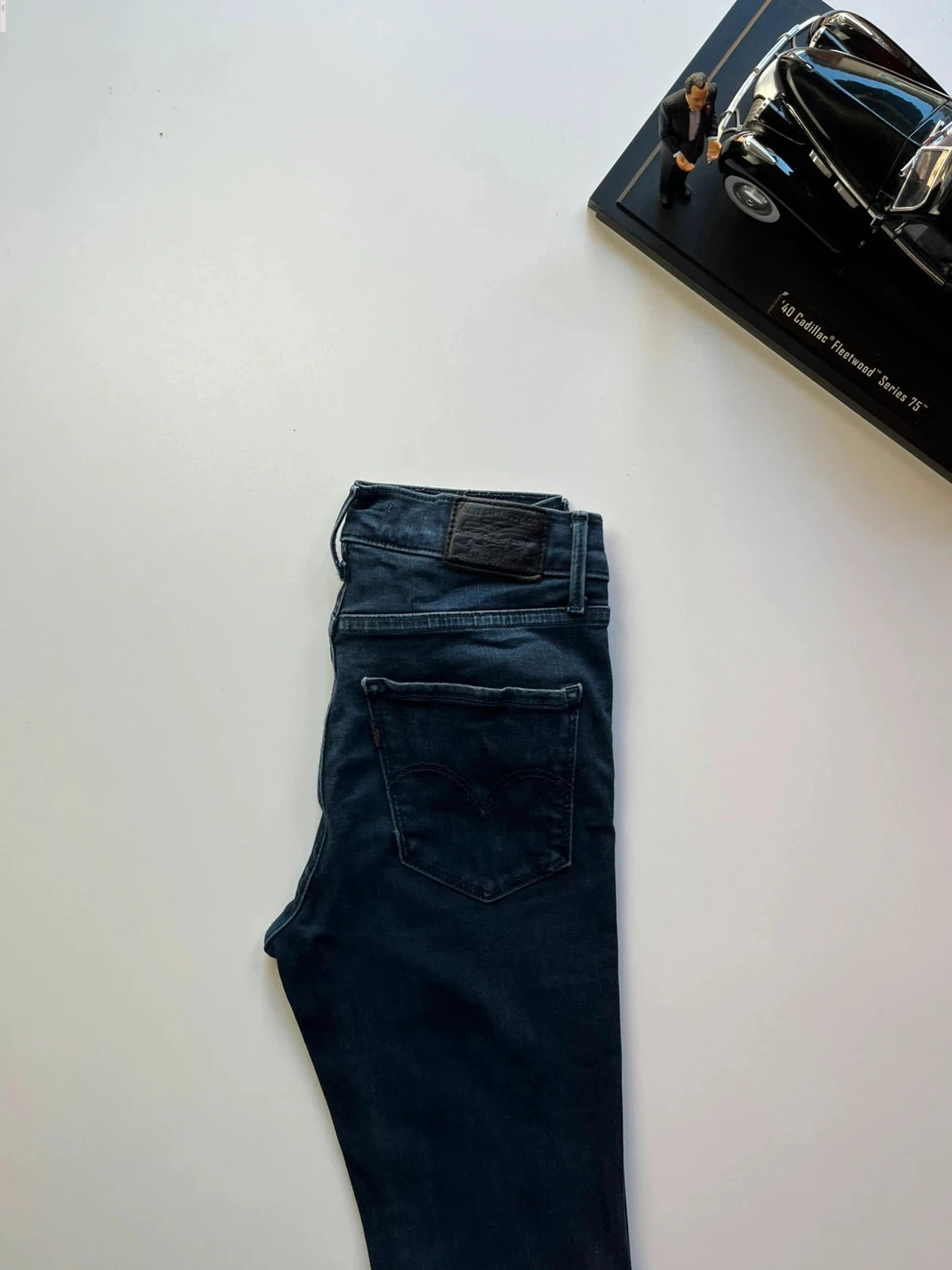 Levi’s vintage premium 720 super skinny mid-rise navy stretch women’s jeans UK6 W24 L30