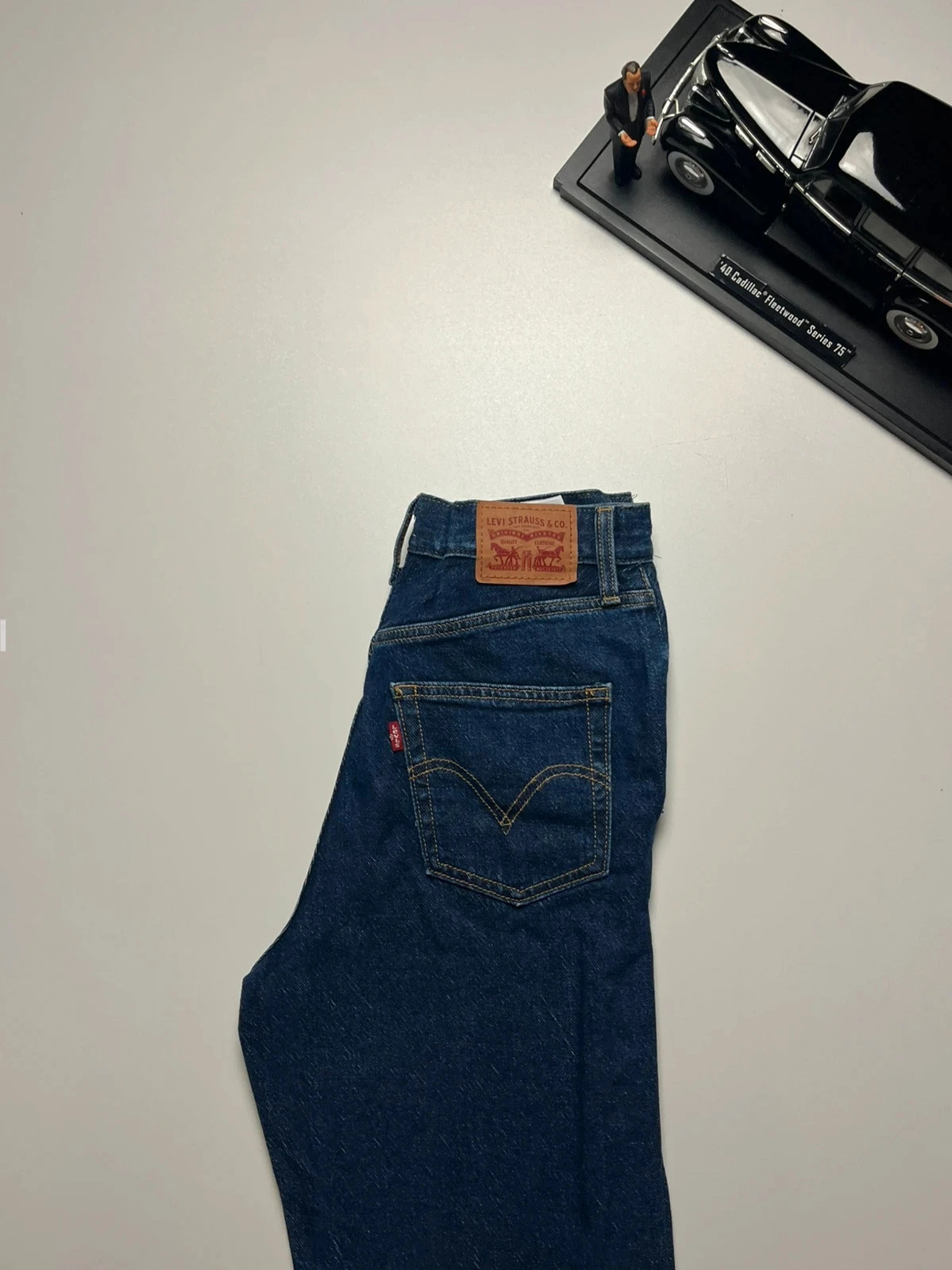 Levi’s vintage high-rise tapered leg mom-style dark blue women’s jeans UK6 W25 L28 Altered