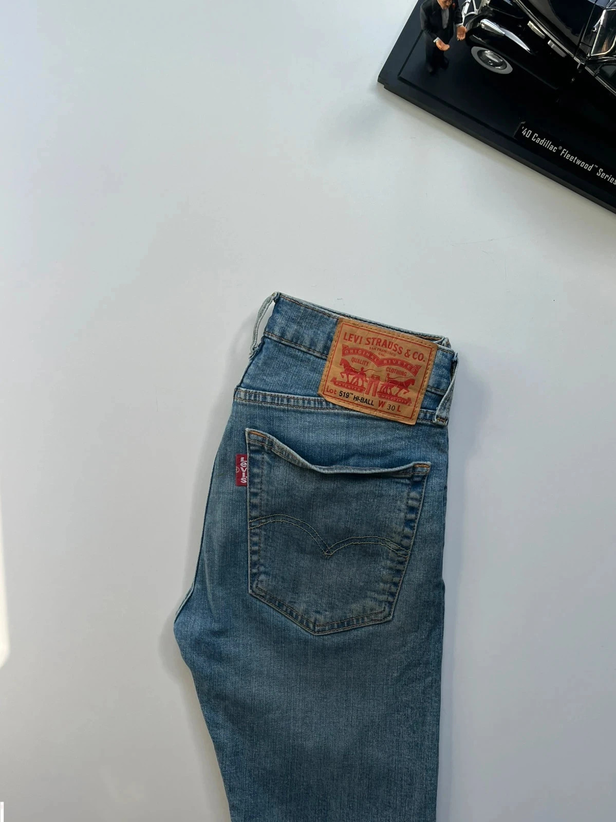 Levi’s vintage 519 hi-ball slim tapered light blue men’s stretch jeans W30 L29
