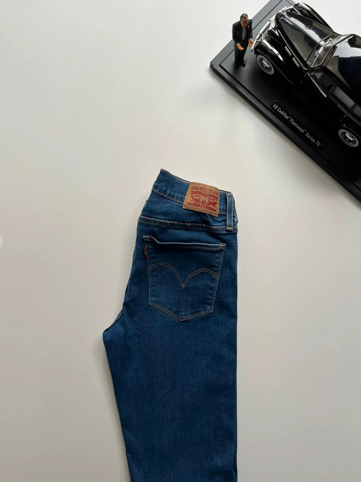 Levi’s vintage 710 super skinny navy stretch women’s jeans UK8 W26 L31