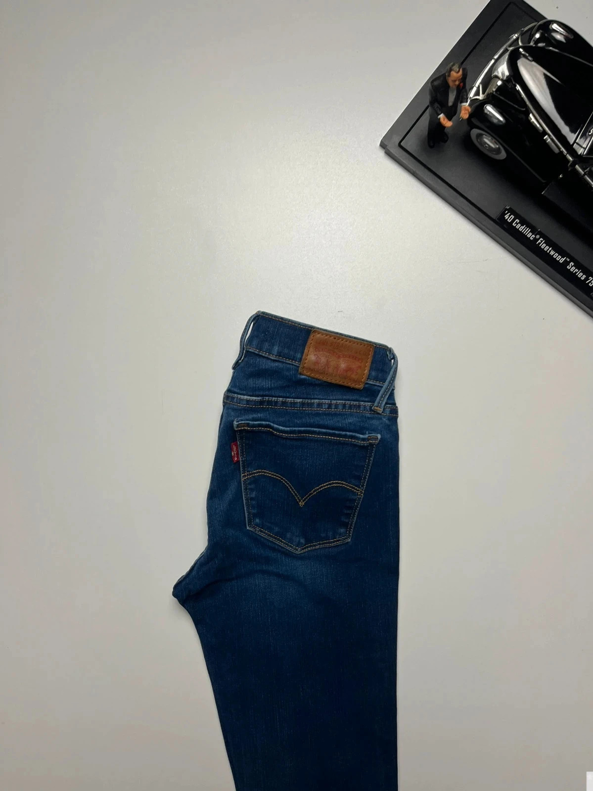 Levi’s vintage premium 710 super skinny navy four way stretch women’s jeans UK6 W25 L32