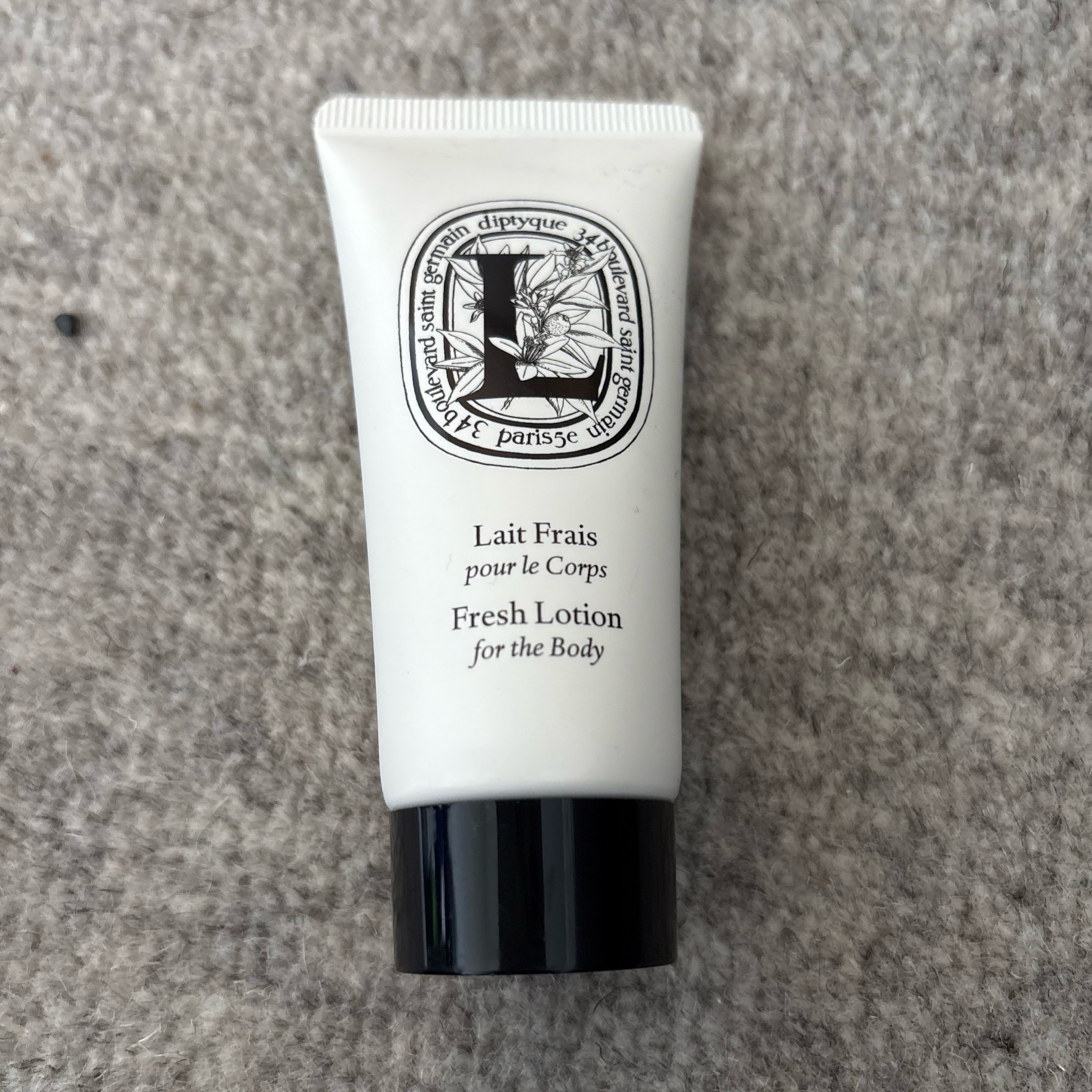 Diptyque Lait Frais pour le corps fresh lotion for body