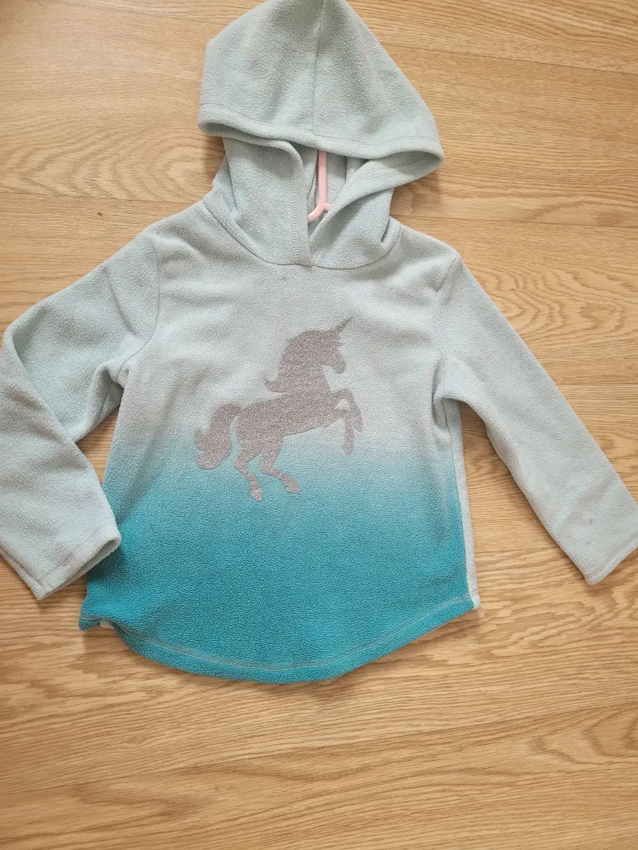 Girls hooded jumper 4 years