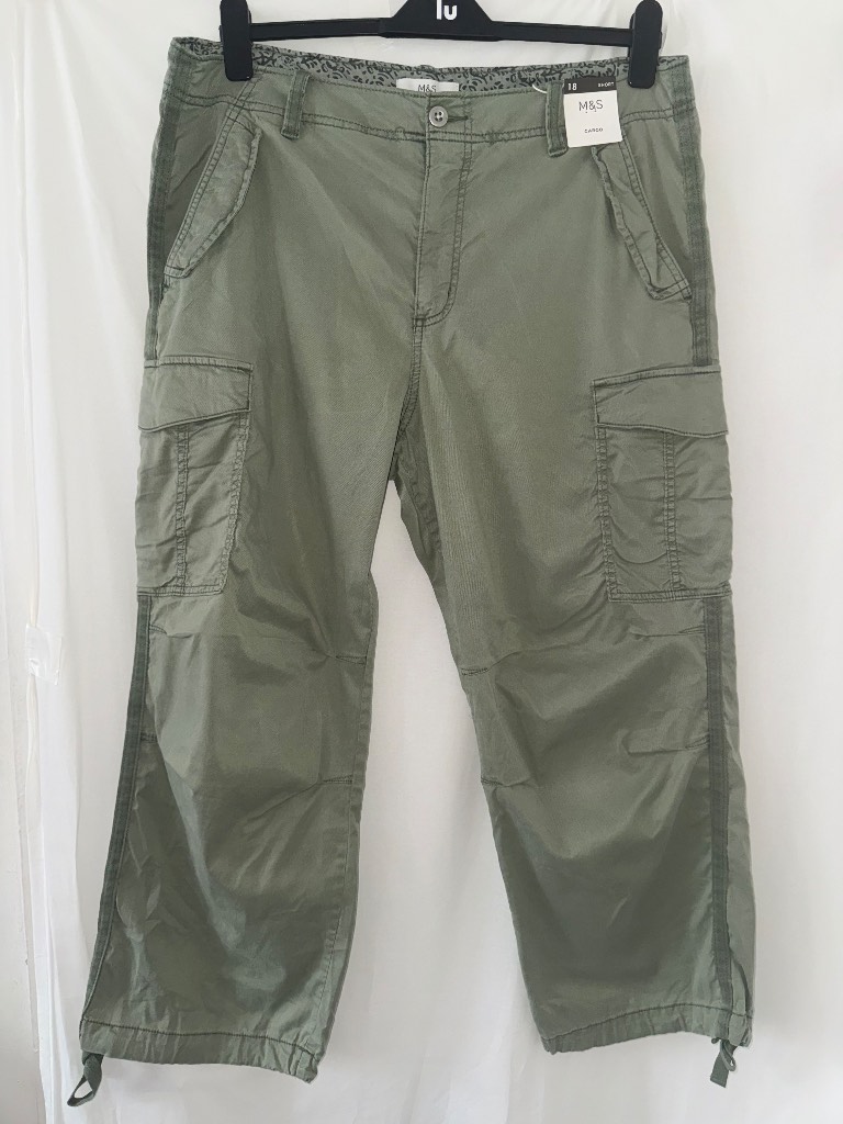 BNWT M&S BRIGHT SAGE LYOCELL CARGO TROUSERS