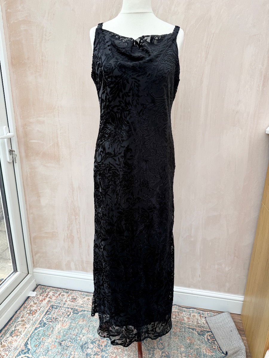 Wallis vintage black burnout velvet cocktail dress size 16