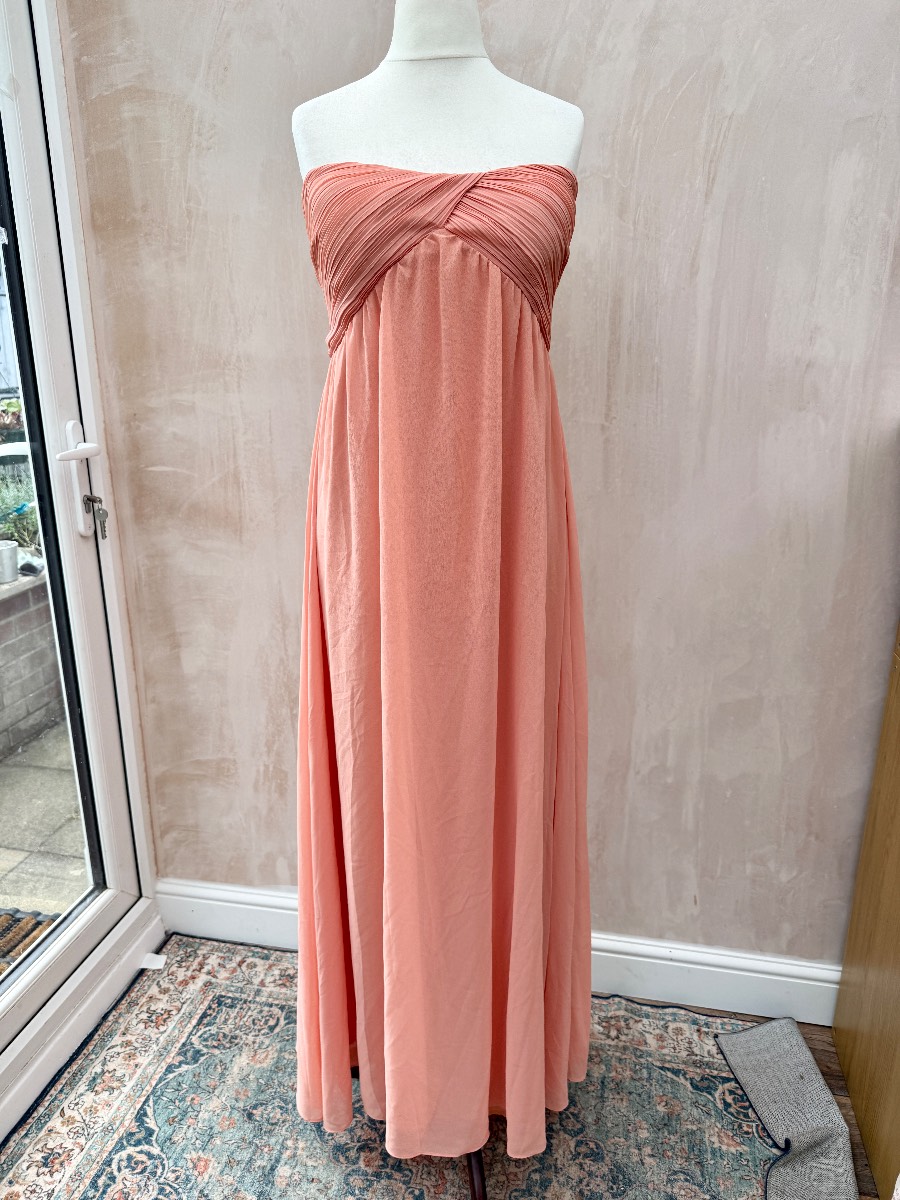 True Decadence peachy coral strapless bandeau maxi length evening dress size 16 B28