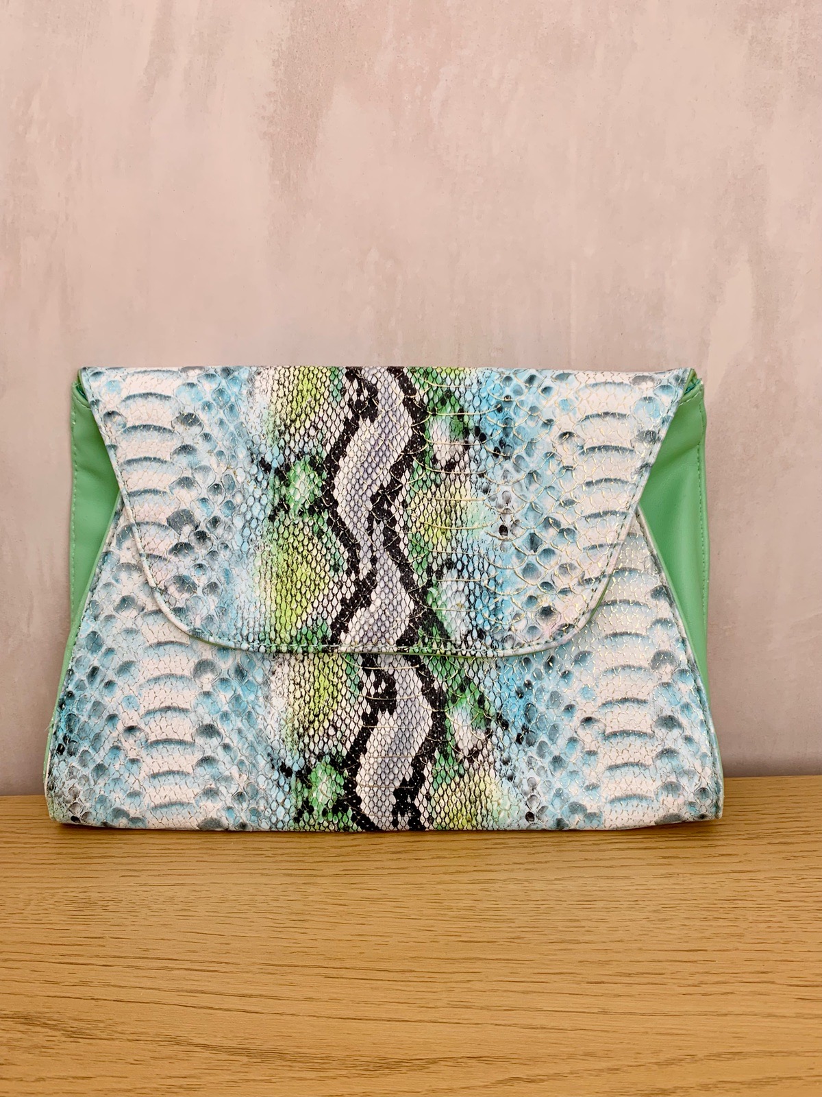 Casa di Borse white aqua green snake print clutch bag gold chain handbag