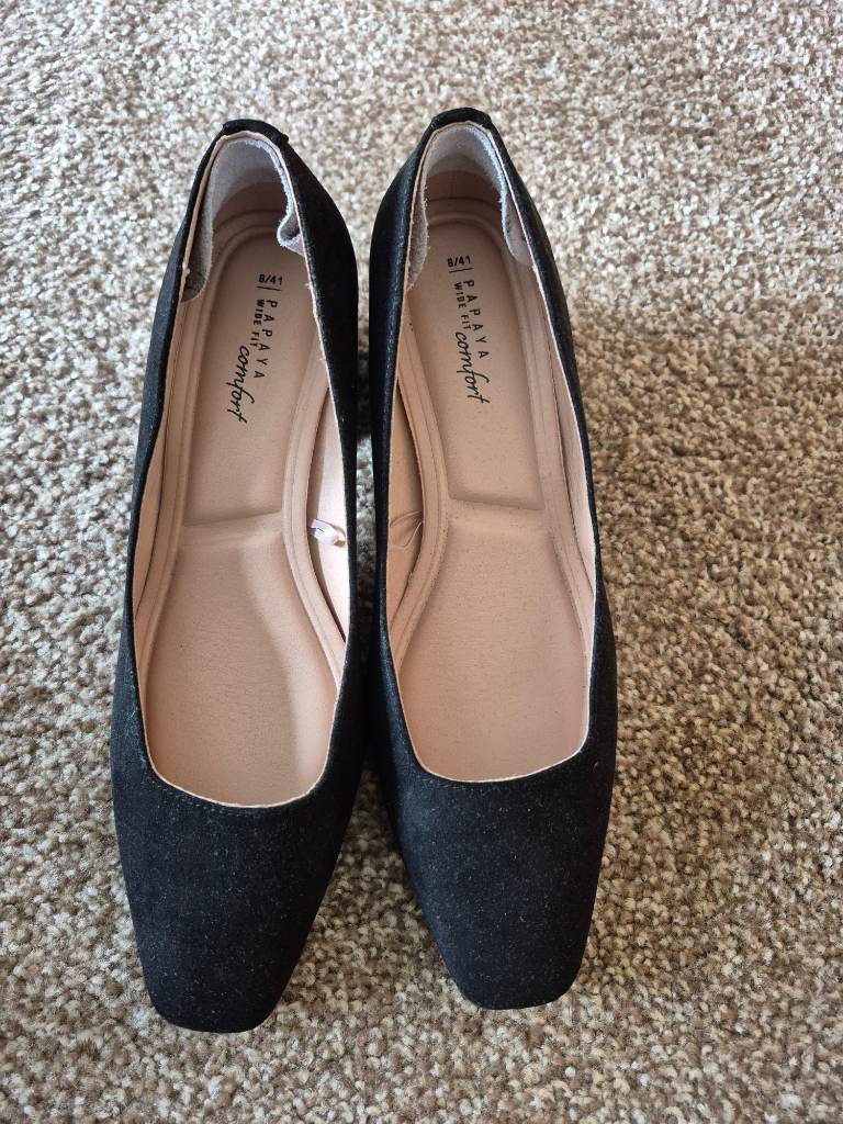 Beautiful size 8 wide fit shoes👠