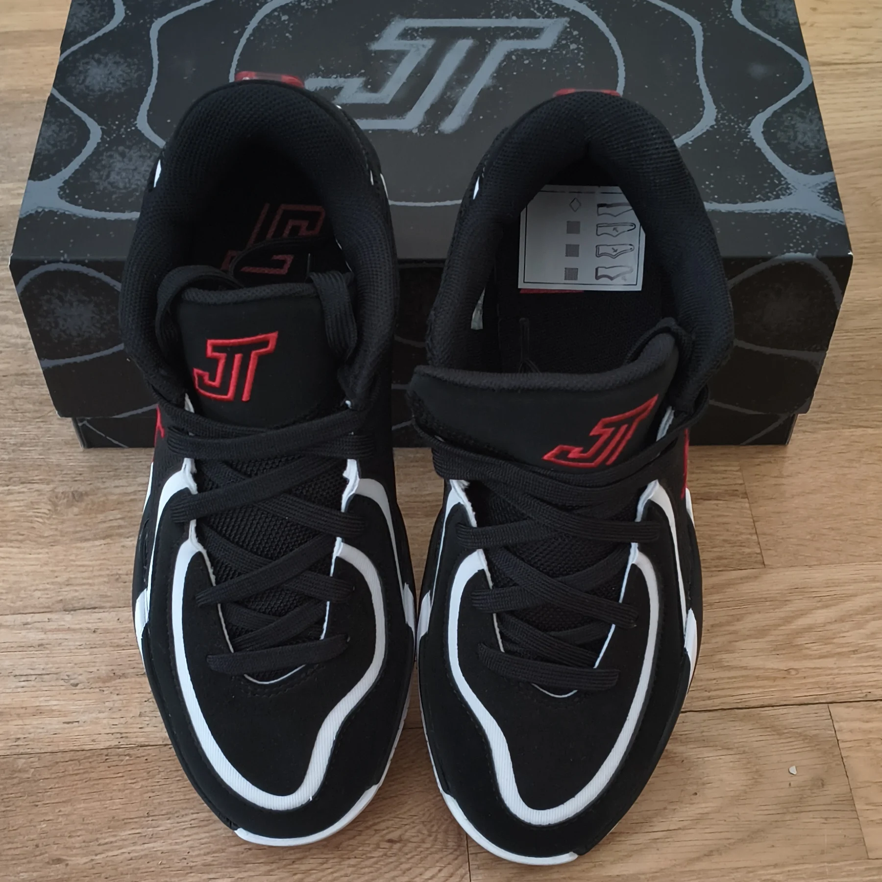 Jordan Tatum 4 Boys' Basketball Shoes Black/University Red/White UK 4