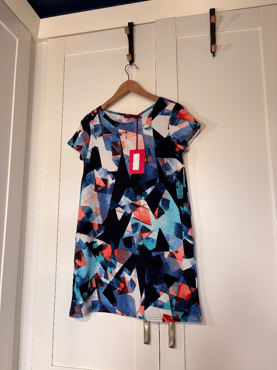 Boohoo mini dress size 10 multicoloured new with tags. Summer casual