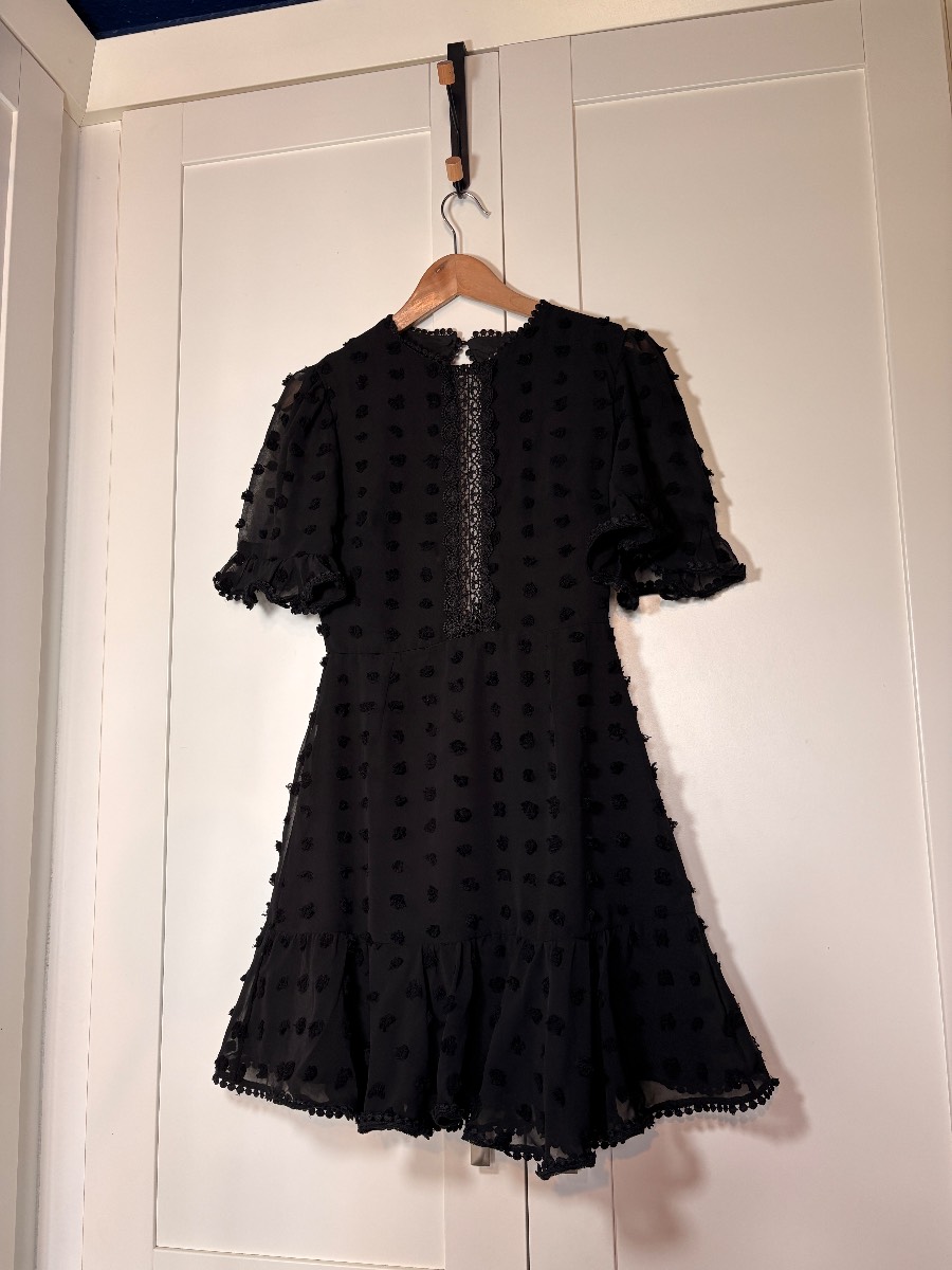 Boohoo NWT black mini occasion dress size 8 cut out back new tags