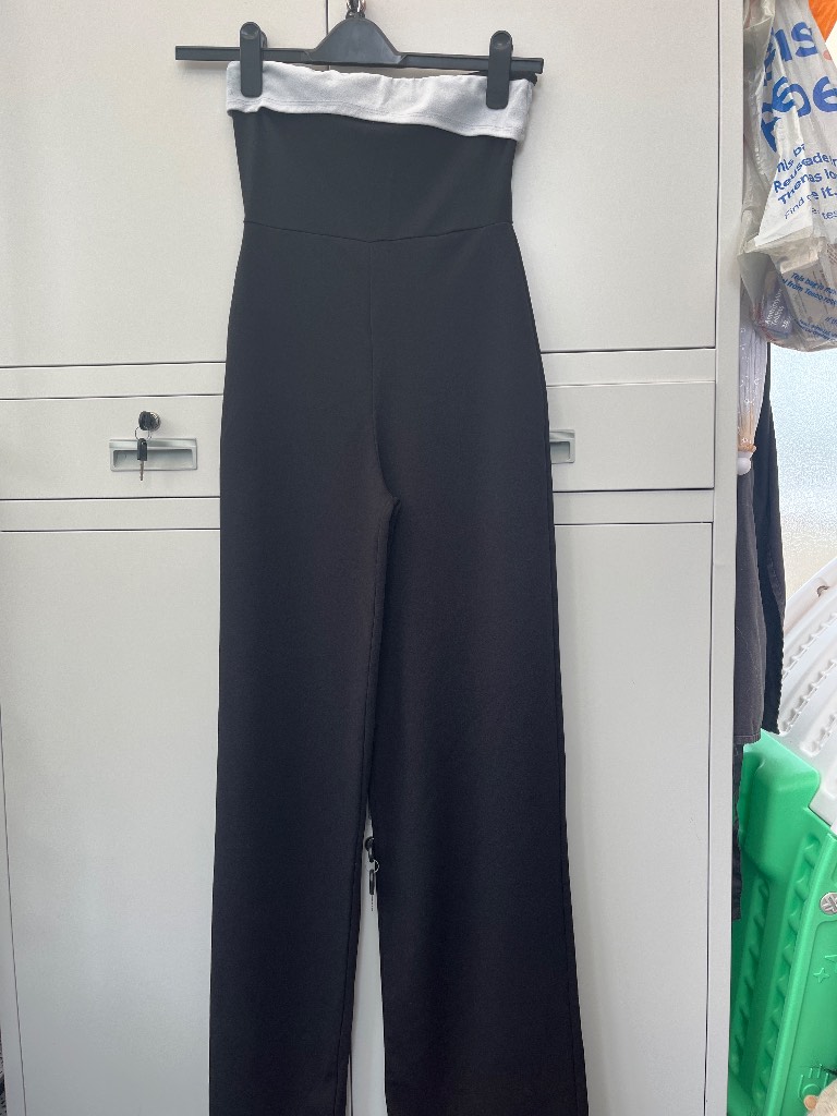 Strapless jump suit