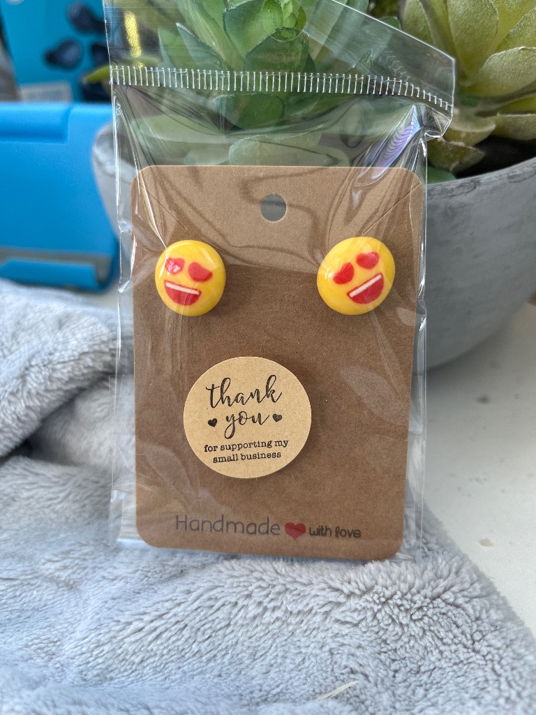 # love emoji earrings
