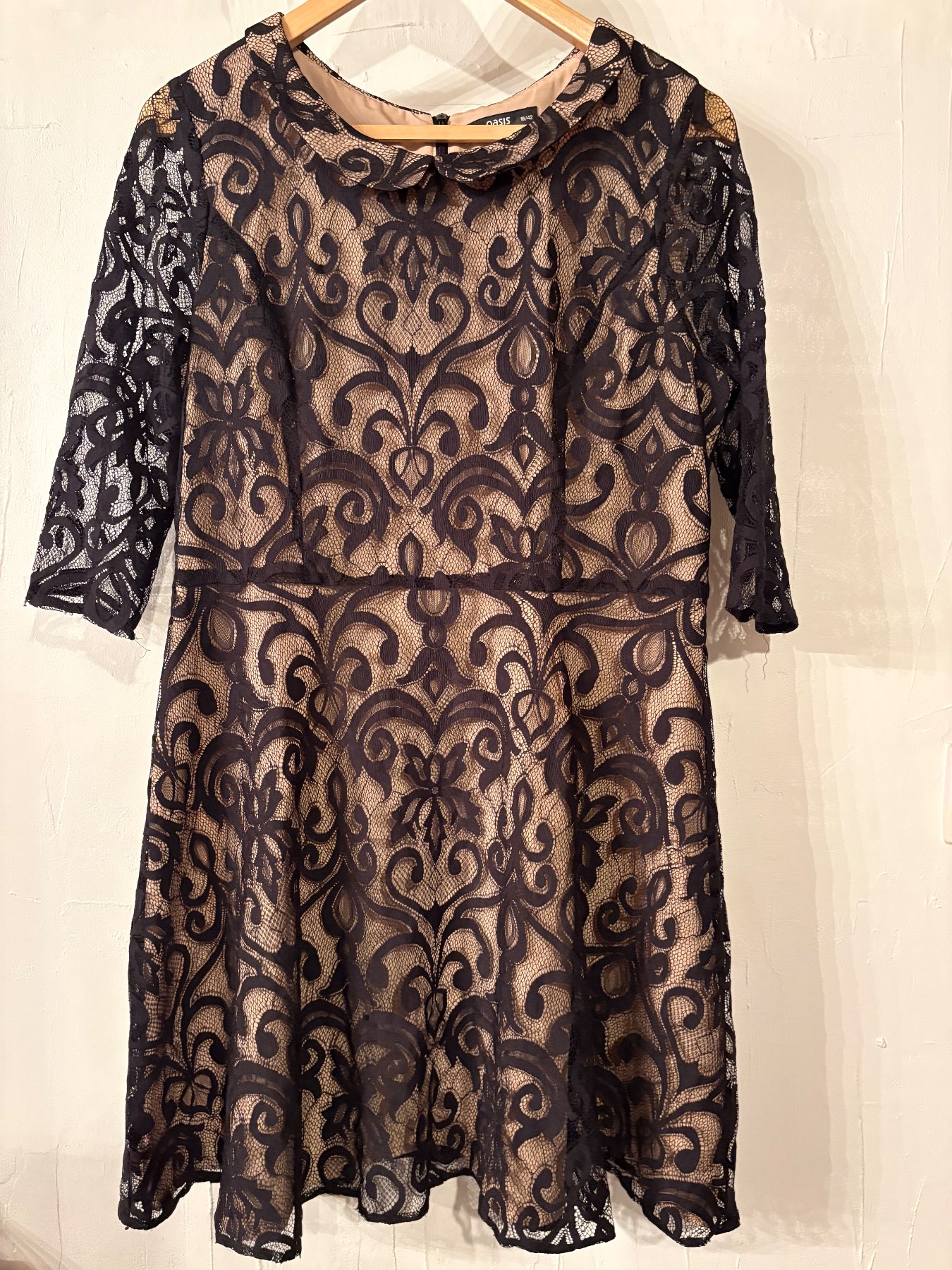 Oasis Black Lace Nude Lined Skater Dress – Size 16 / EU 42 – Peter Pan Collar