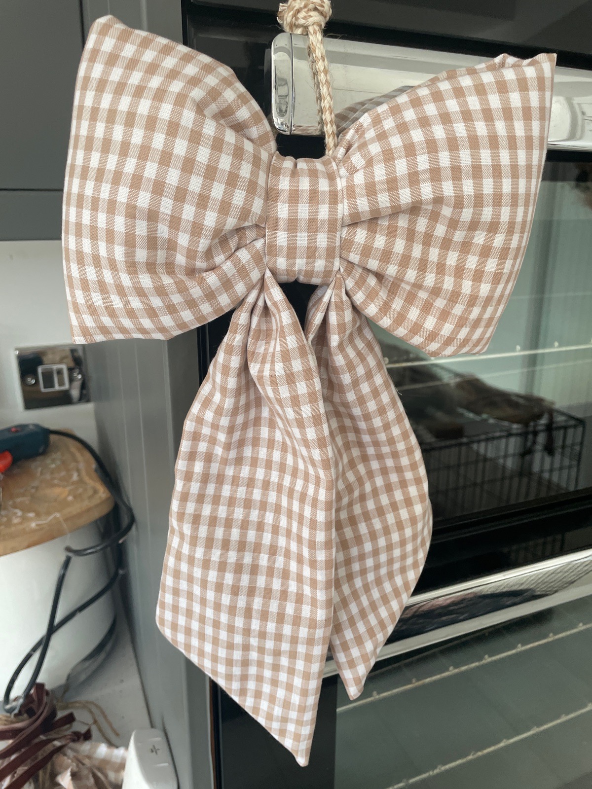 Beige gingham padded bow