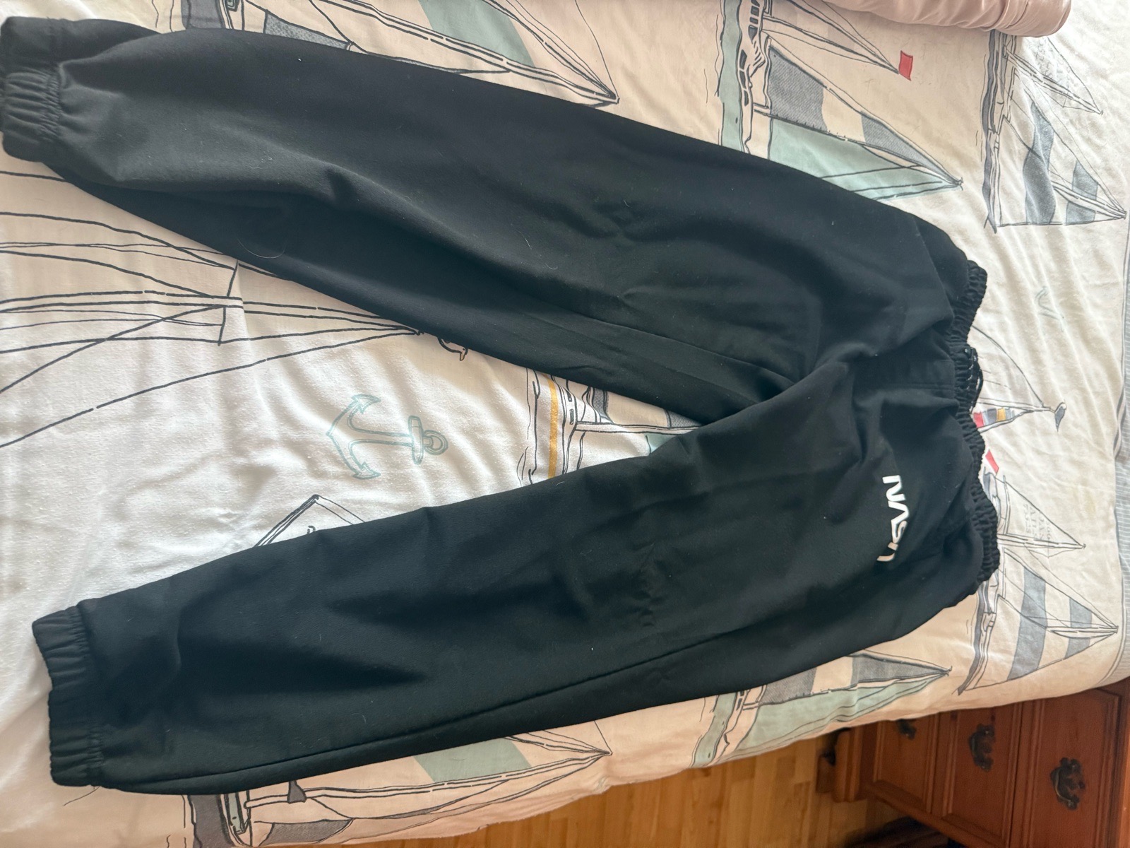 Men’s nasa black jogging pants size L