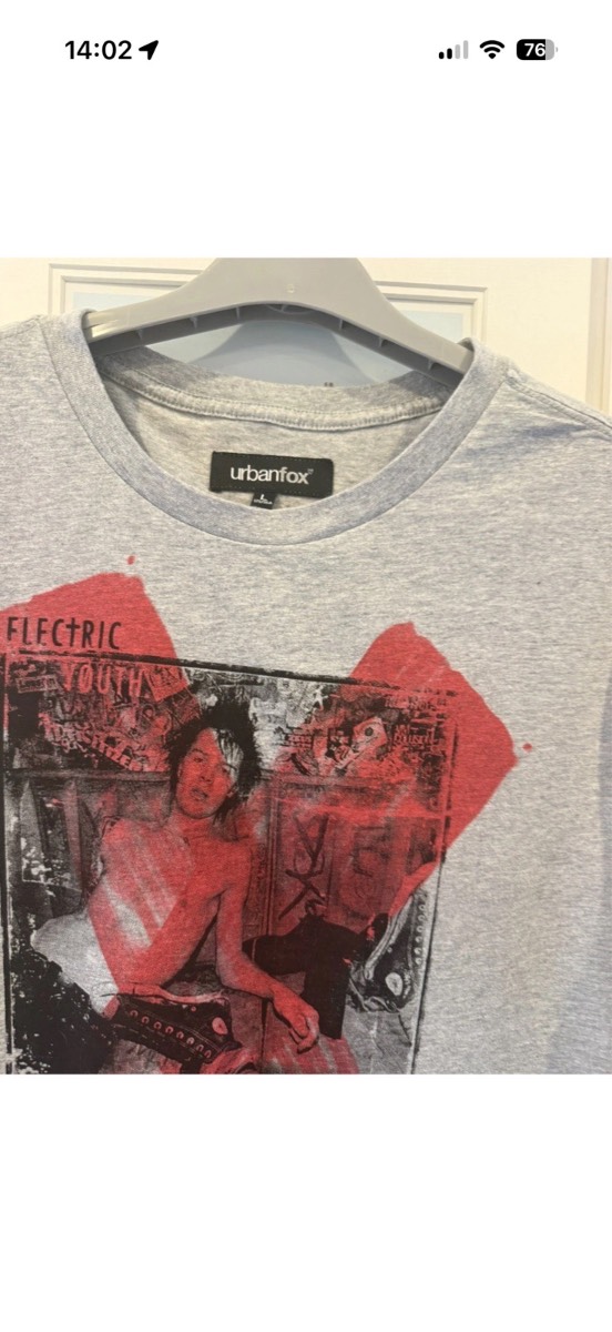 Urban fox grey T shirt size L