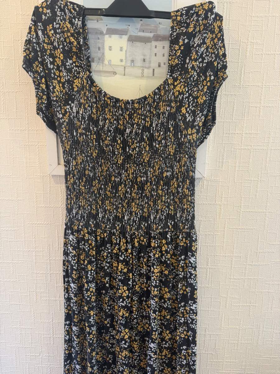 Peacocks Black Floral Bardot Off Shoulder Maxi Dress Viscose Size 12