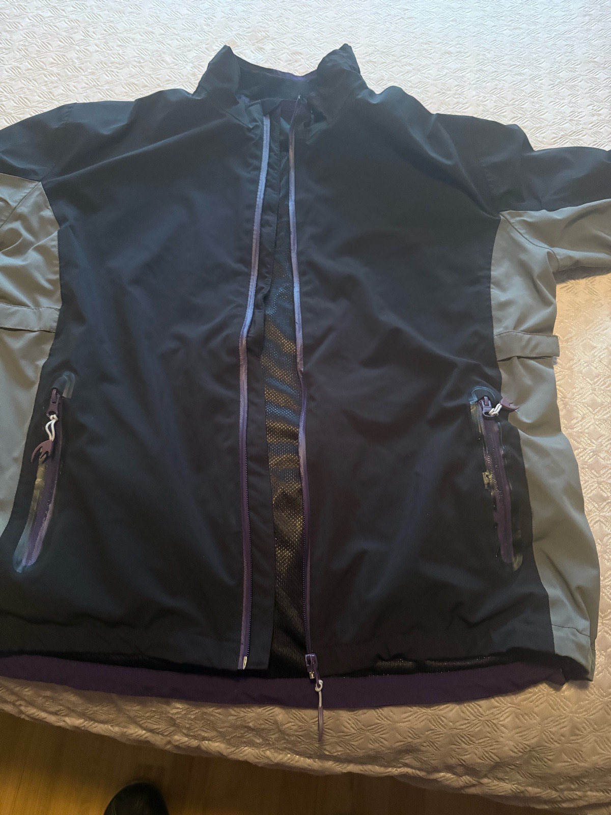Ben Ross golf jacket size L v good condition