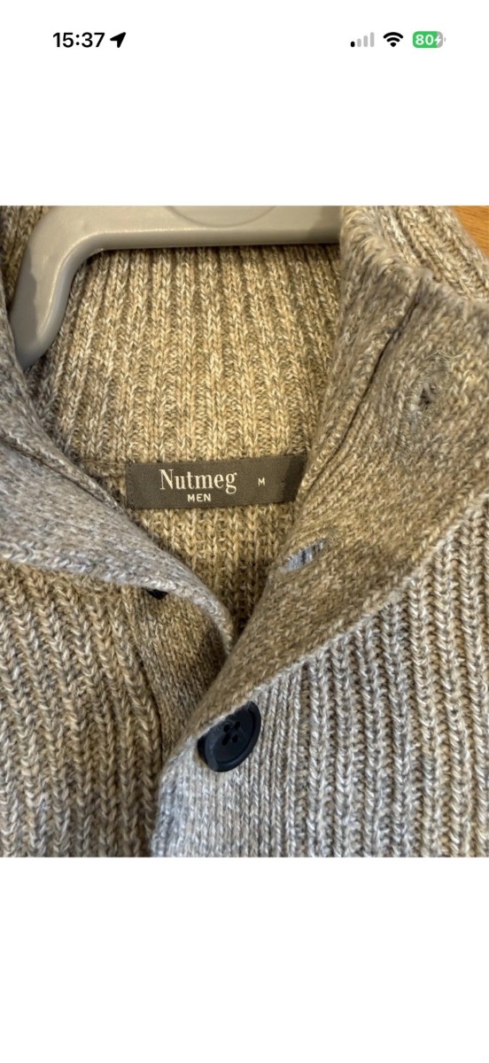 Nutmeg men’s long sleeve knitted cardigan size M
