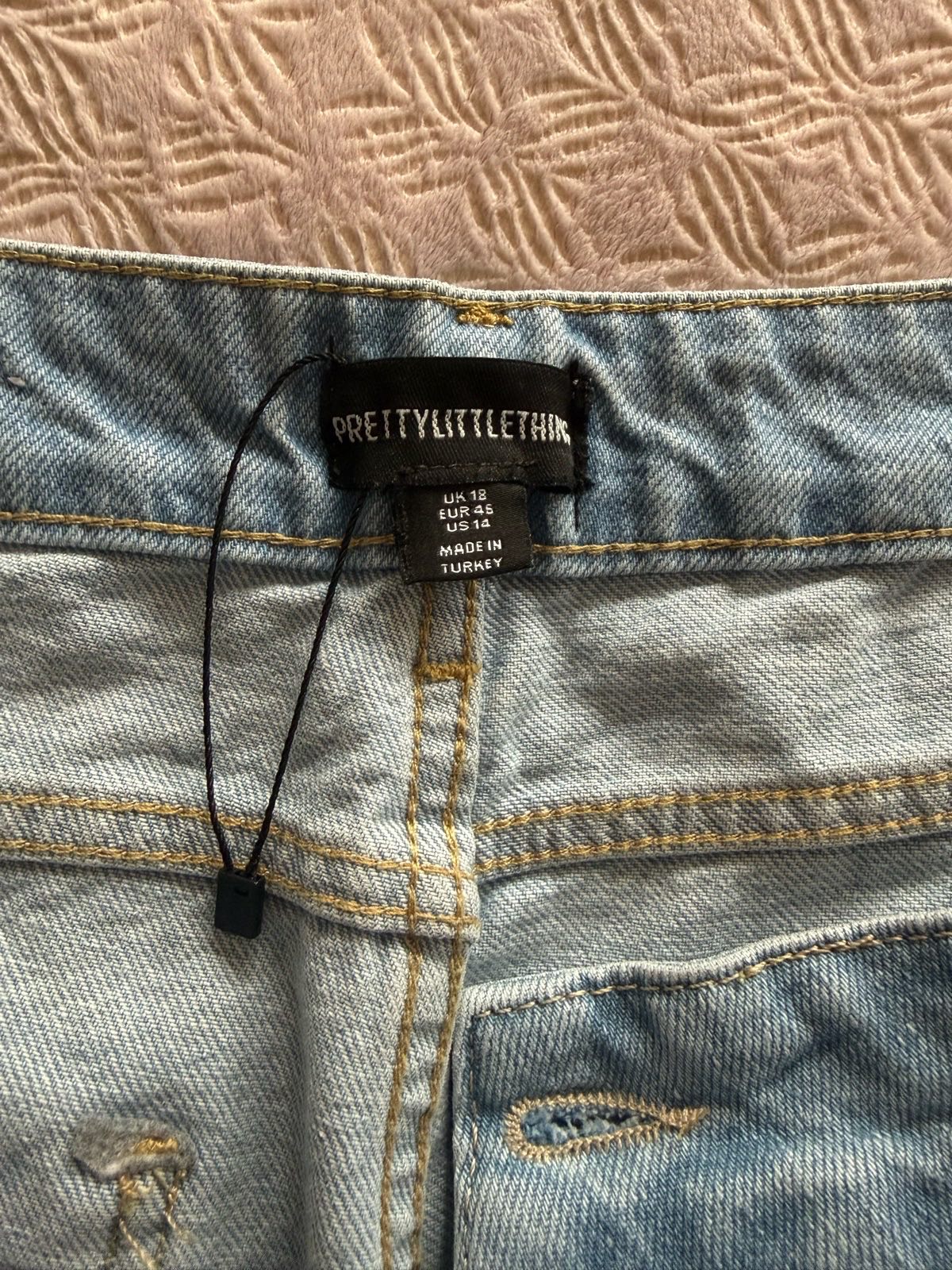 PLT light wash distressed mom jean shorts size 18