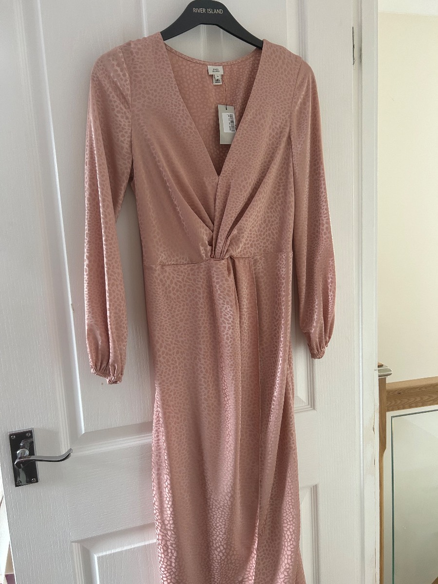 River Island Size 8 pink Satin Dress BNWT