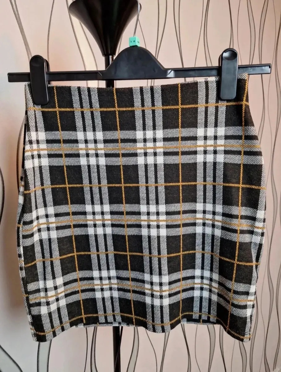 New Look Tartan Mini Skirt Black White Yellow Check UK 10 Stretch