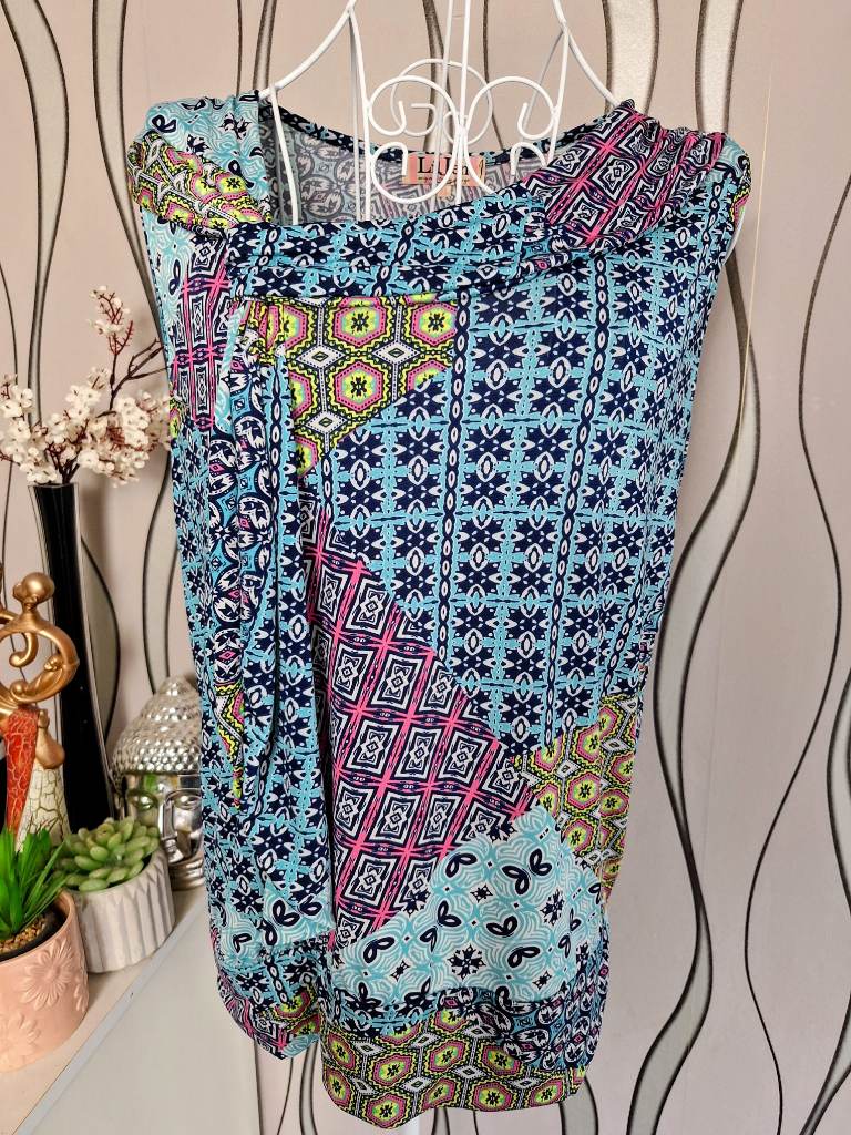 LilJen Colourful Geometric Tunic Top size 14/16