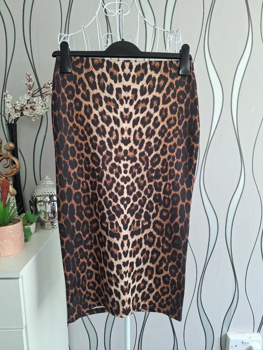 River Island Leopard Print Midi Pencil Skirt Size 10