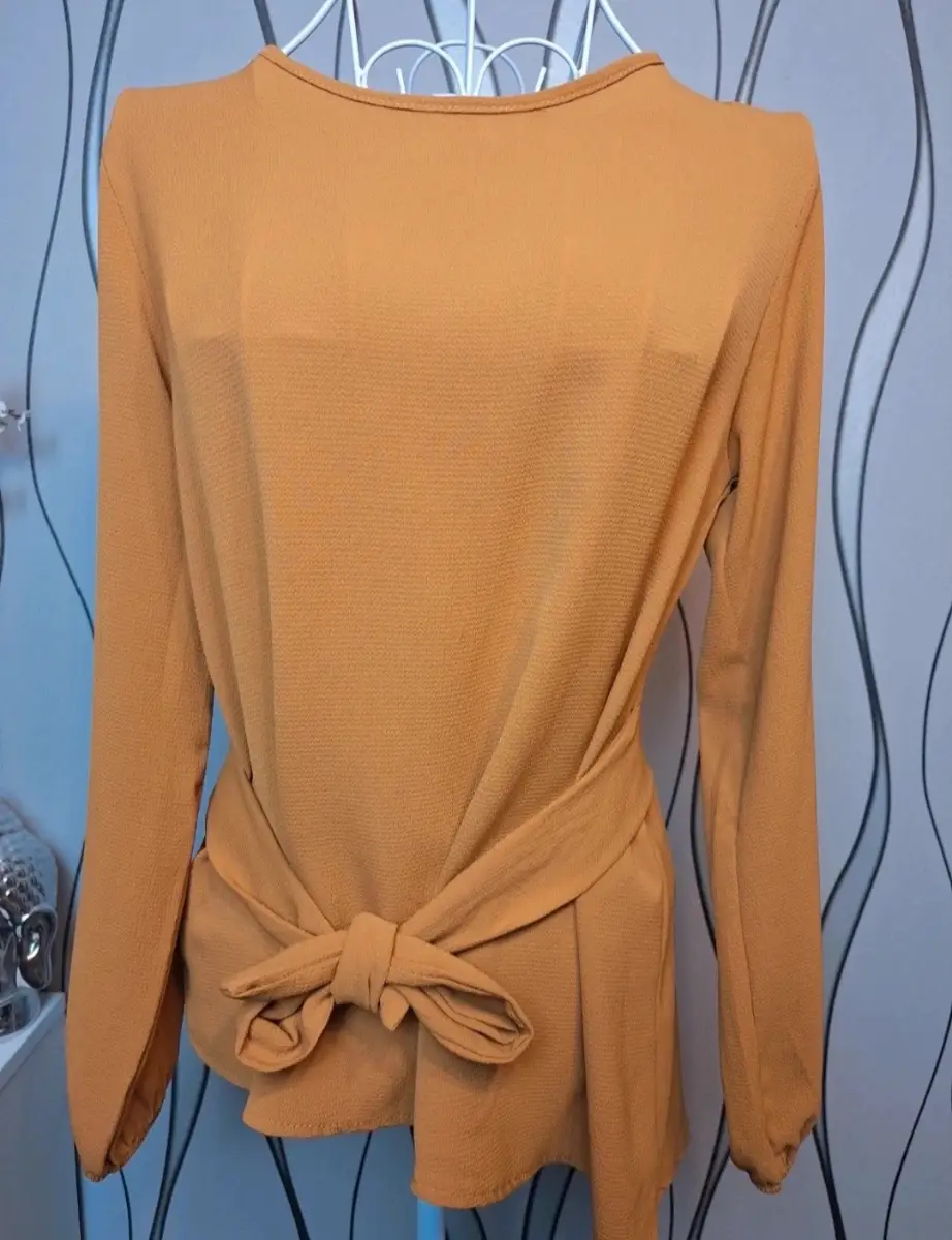 Boohoo Mustard Wrap Style Top Tie Waist UK 10