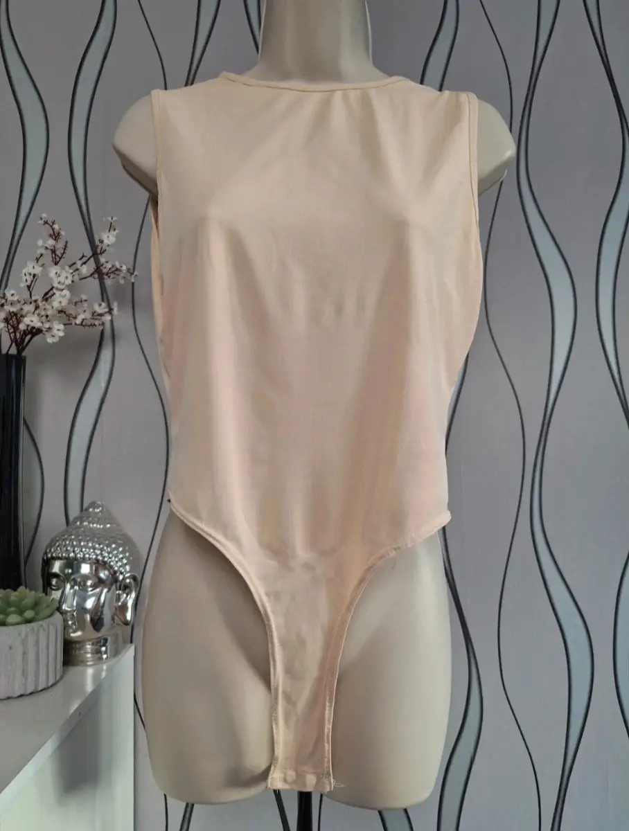 PrettyLittleThing Nude Stretch Bodysuit UK 14
