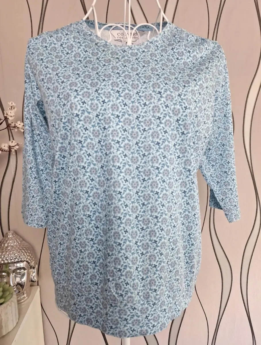 Country Collection Blue Floral Cotton Top UK 10