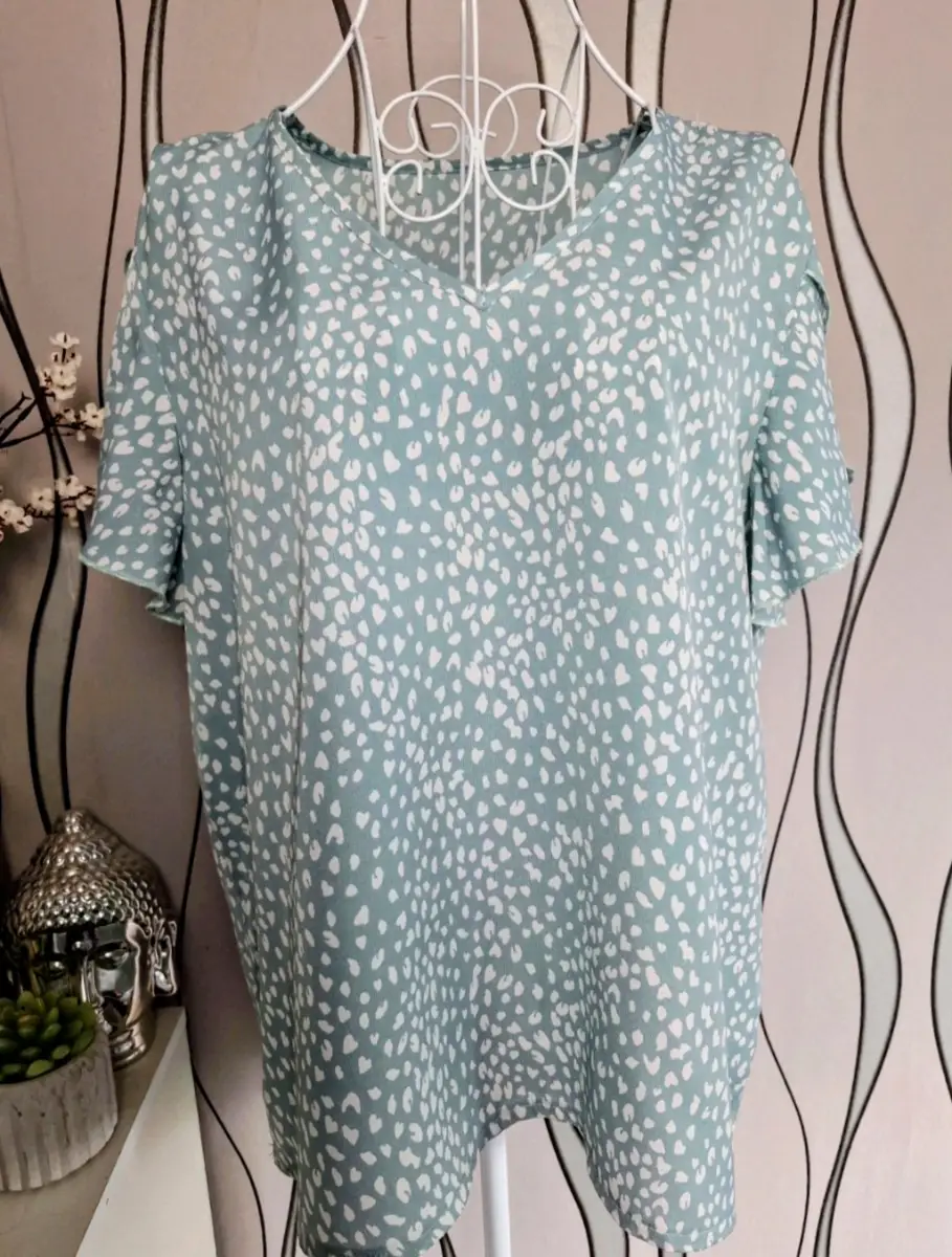 Shein Sage Green Animal Print Short Sleeve Blouse UK 16 18