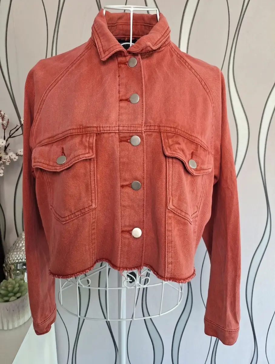PrettyLittleThing Rust Cropped Denim Jacket UK 14 Oversized