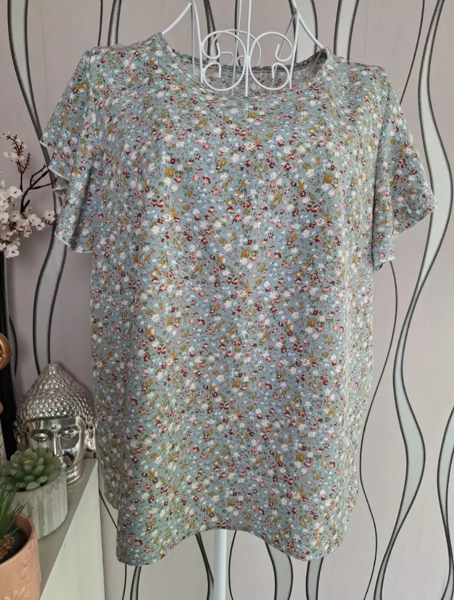 Emery Rose Blue Floral Flutter Sleeve Blouse UK 16-18