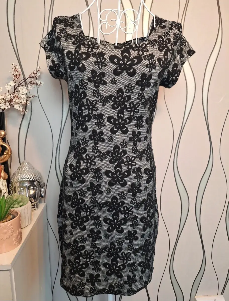 S&W Black Lace Bodycon Dress Nude Lined Stretch UK 10/12