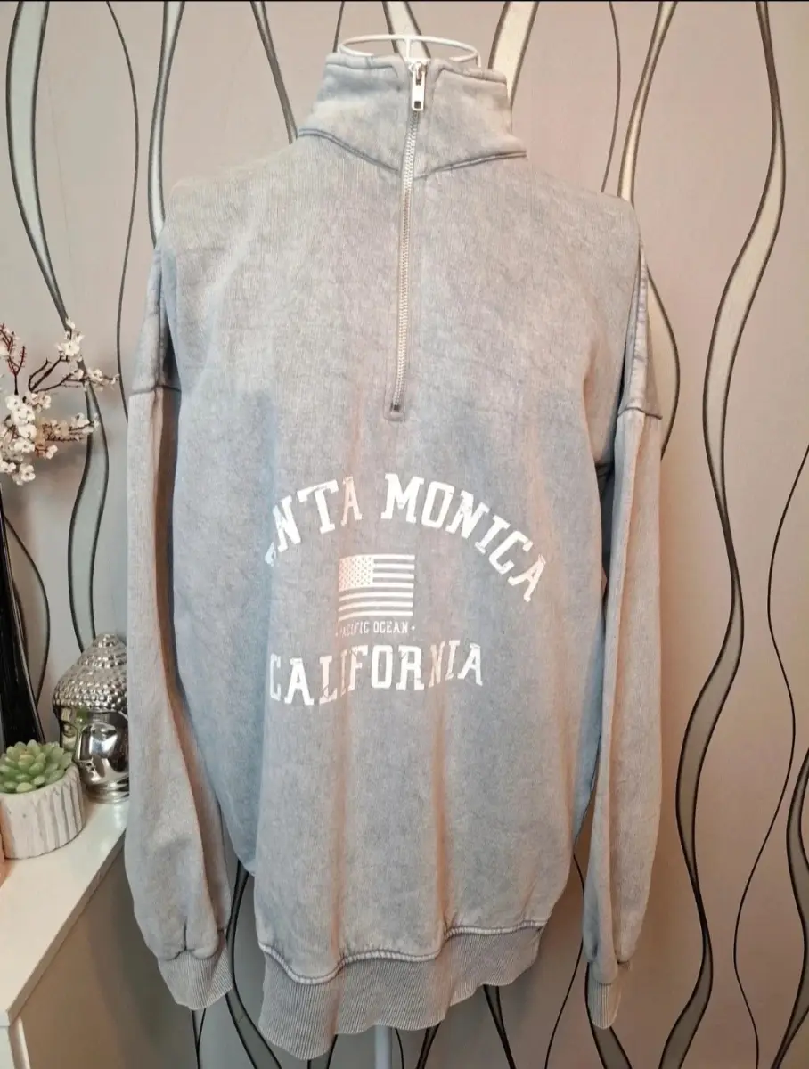 In The Style Grey Santa Monica Quarter Zip Sweatshirt Oversized UK 10
