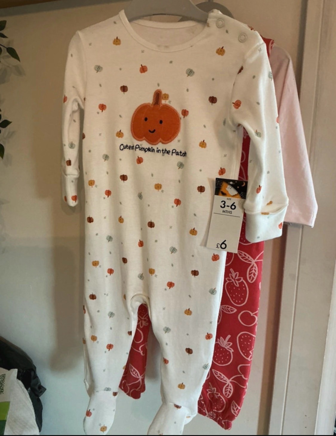 Girls baby grow & set