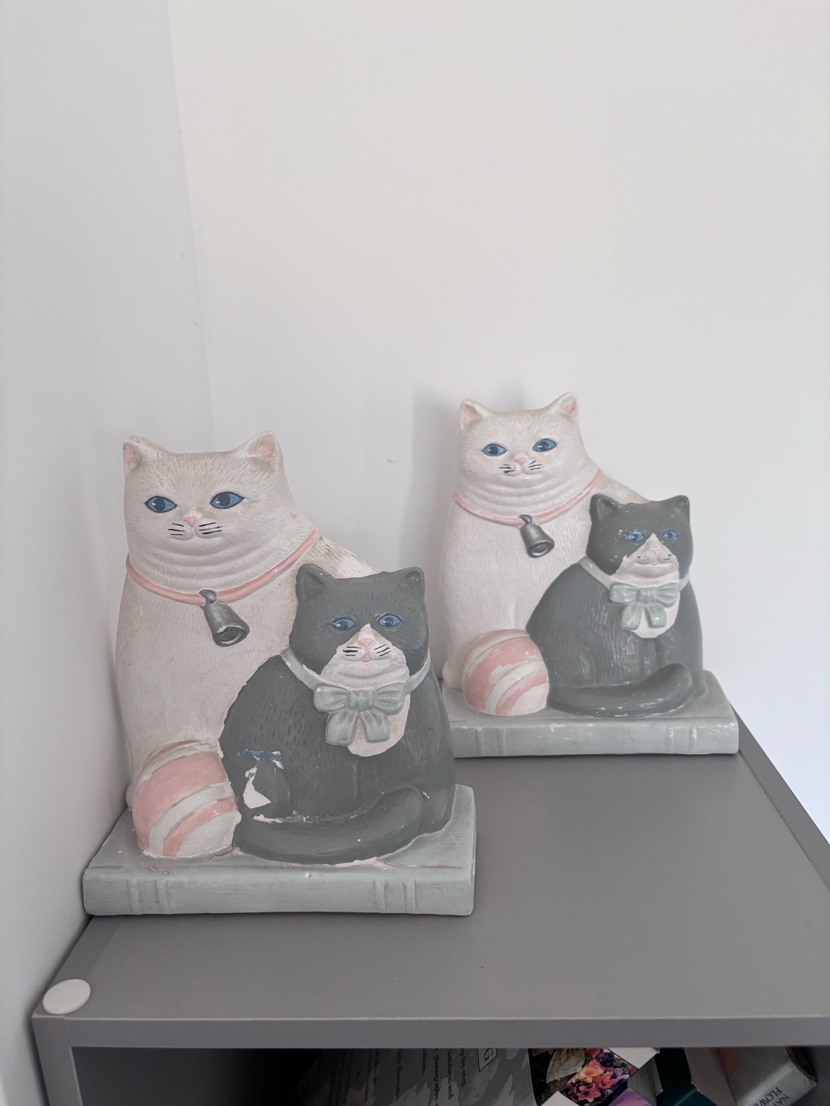 Pair of vintage cat ceramic bookends kitsch cottage core black white grey cats bow tie & bell  Heavy