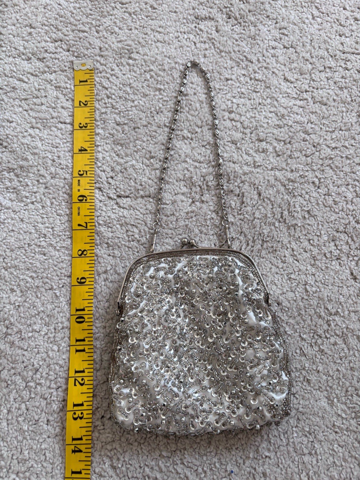 Vtg y2k style all over silver beaded sequin bag purse clutch kiss lock occasion bridal hen party
