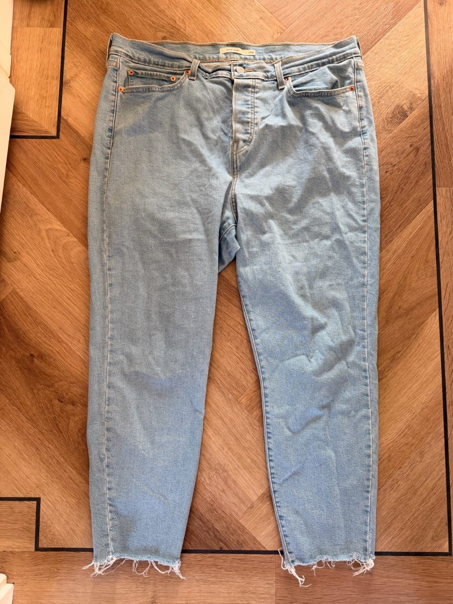 Levi’s wedgie skinny size 20w