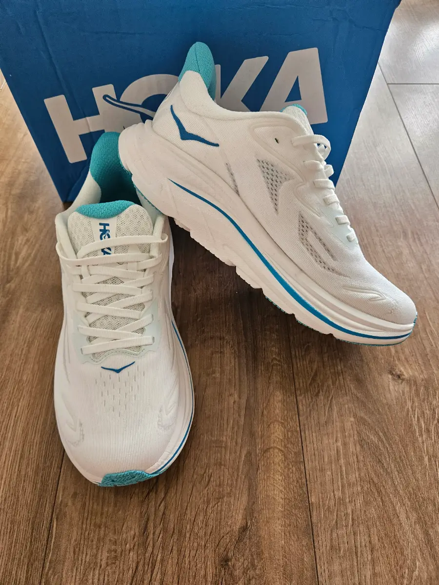 Hoka Clifton 10 White Blue UK 7.5 EU 41⅓ Running Trainers