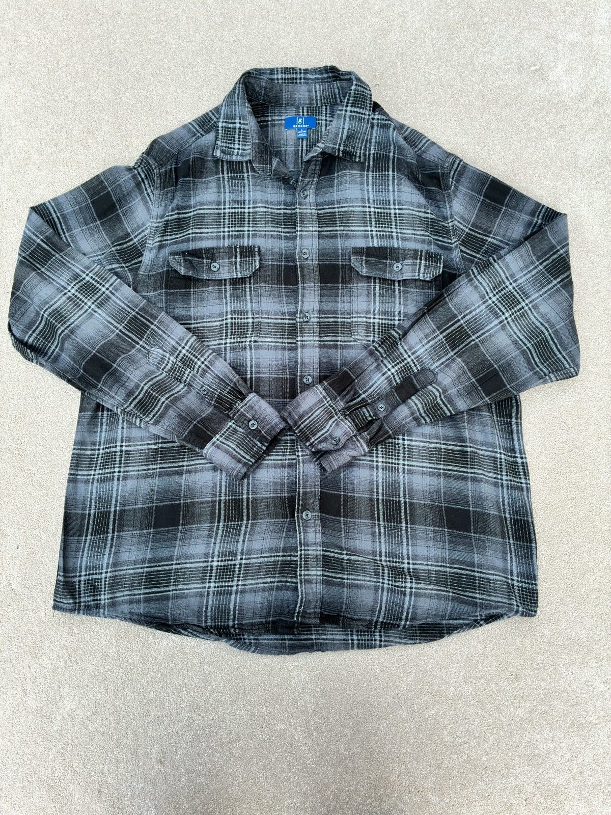Men’s long sleeve plaid shirt