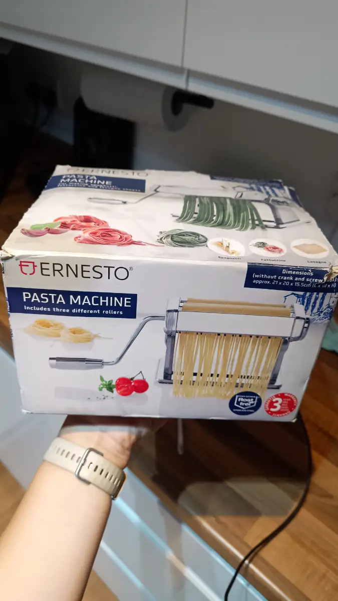 pasta machine